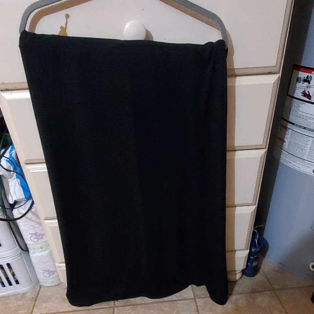 Faded Glory black maxi skirt - size 16-18 XL